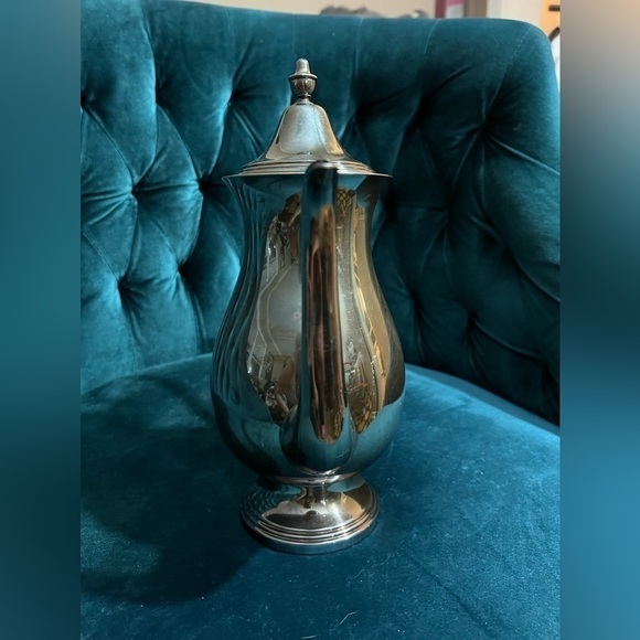 1980s F. B. rogers silver tea pot with art deco flair - Picture 6 of 13